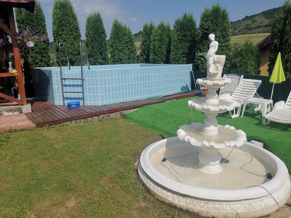 Stars Livezeni Ivanesti Exterior foto