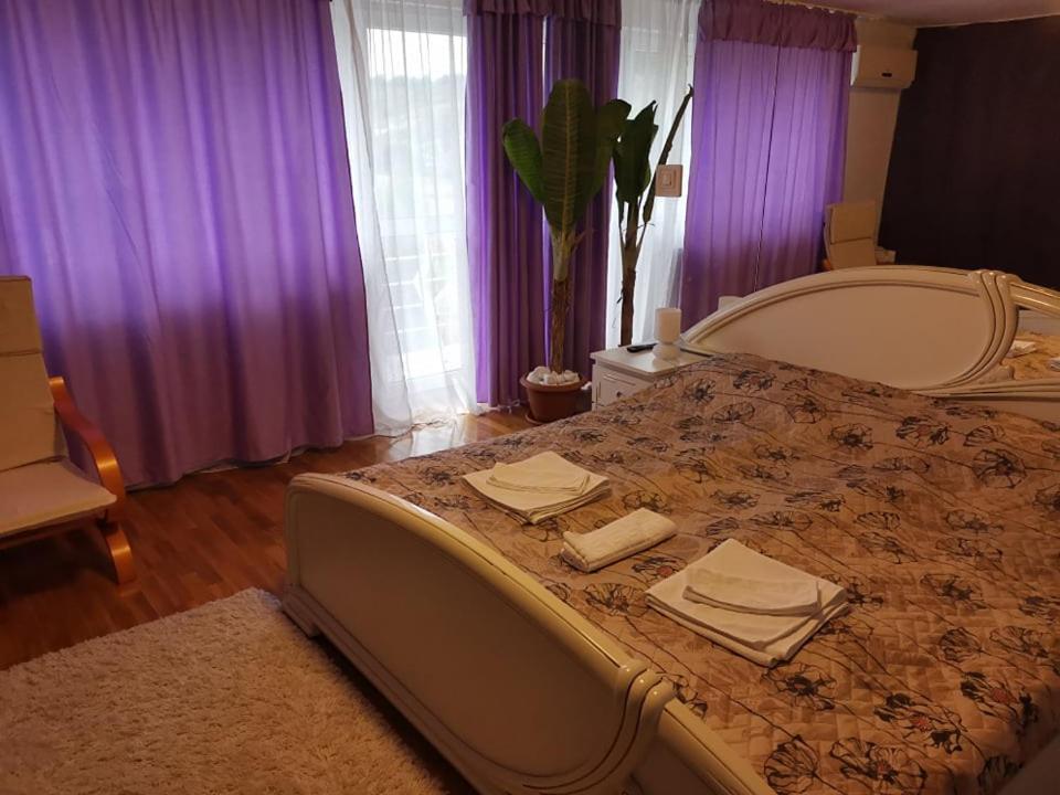 Stars Livezeni Ivanesti Exterior foto